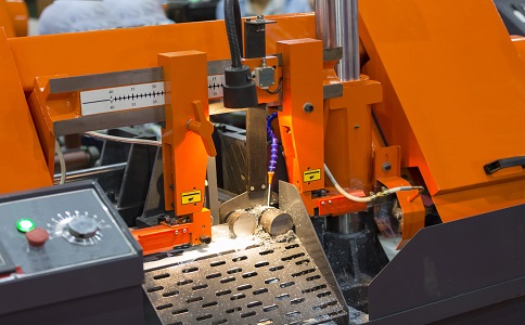 威远龙门带锯床具备哪些优点？